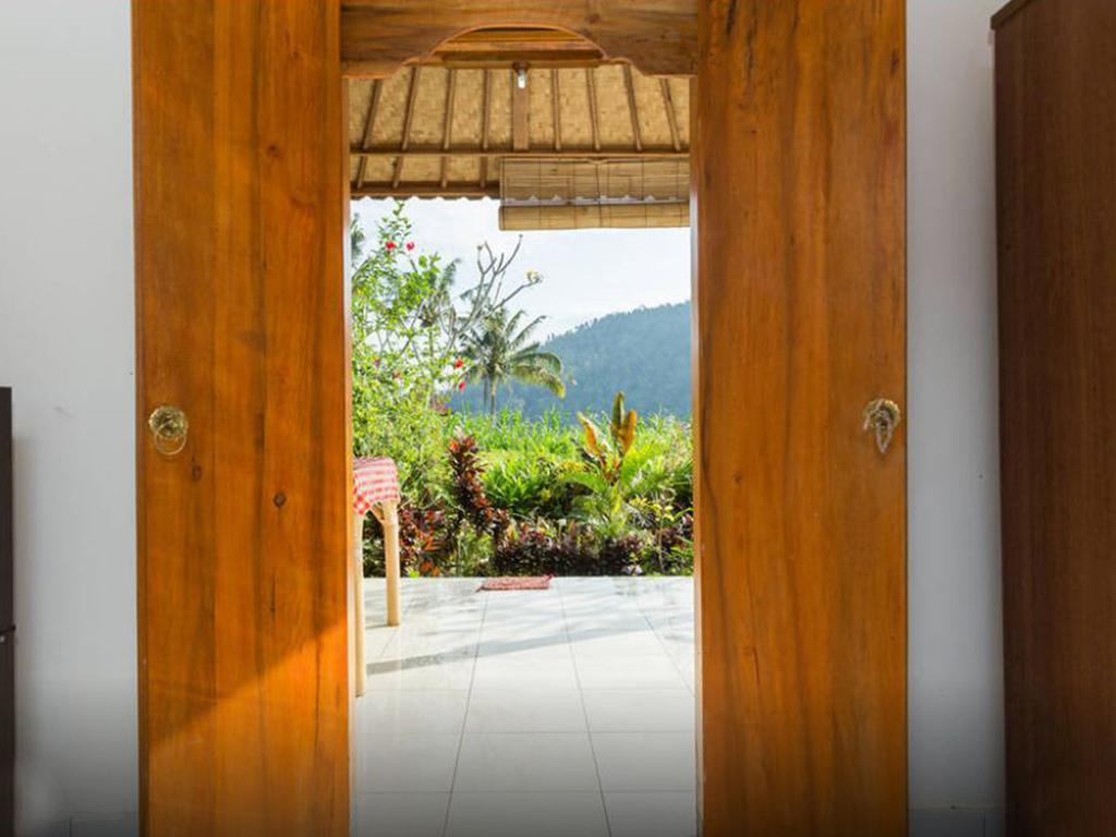 サイドメン The Bukit Artha Bed & Breakfast エクステリア 写真