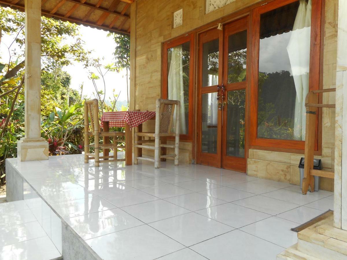 サイドメン The Bukit Artha Bed & Breakfast エクステリア 写真